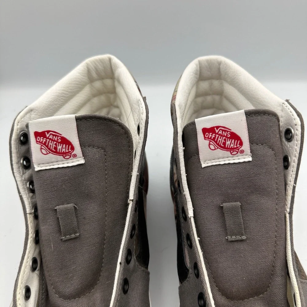 Vans Sk8-Hi Dog Print‎ High Top Skate Shoes Roses Gray Mens Size 9 Womens 10.5